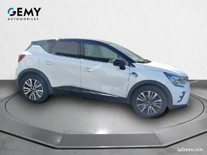 Renault Captur 2022 photo 3