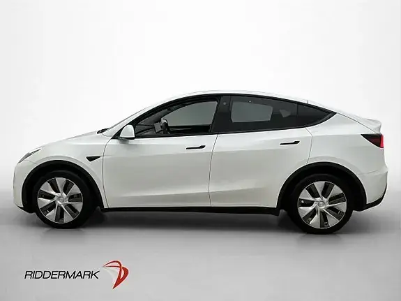 Tesla Model Y 2023 photo 5