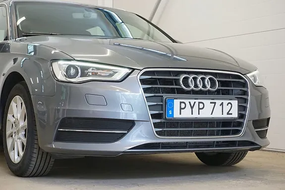 Audi A3 2016 photo 3