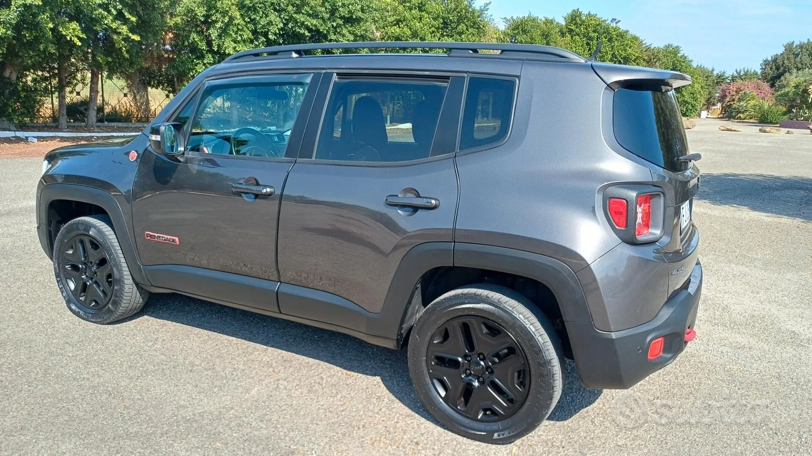 Jeep Renegade 2017 photo 4