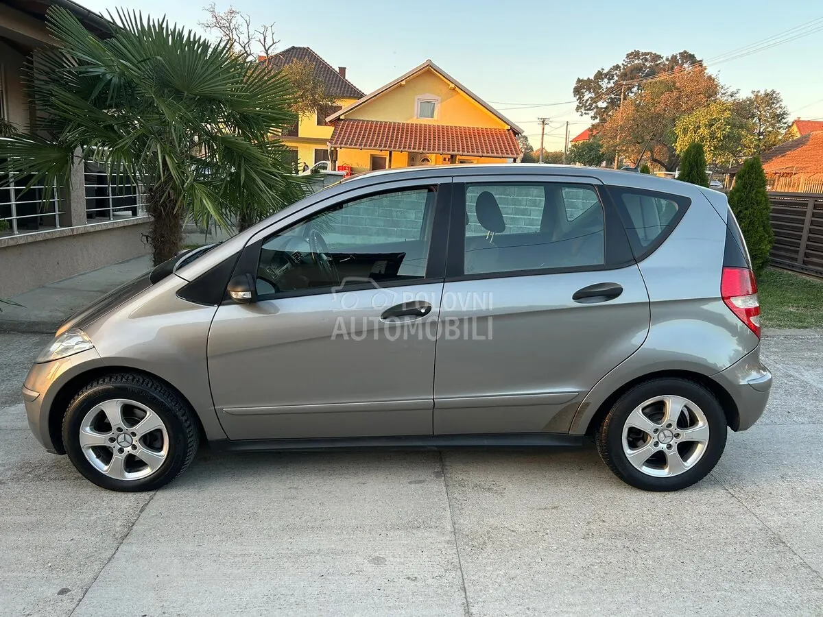 Mercedes-Benz A 180 2007 photo 4