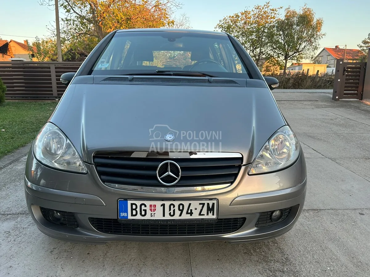 Mercedes-Benz A 180 2007 photo 2