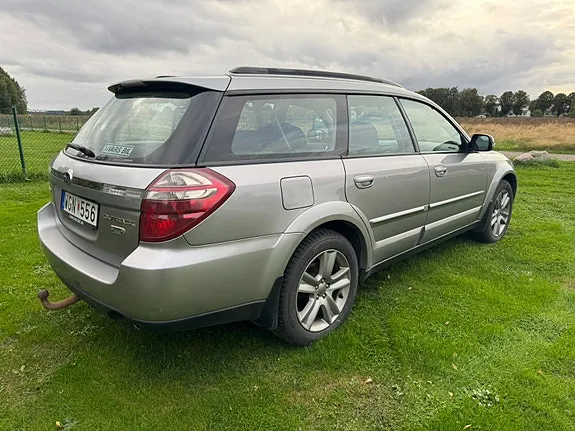 Subaru Outback 2009 photo 3