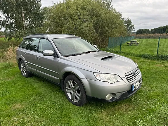 Subaru Outback 2009 photo 4