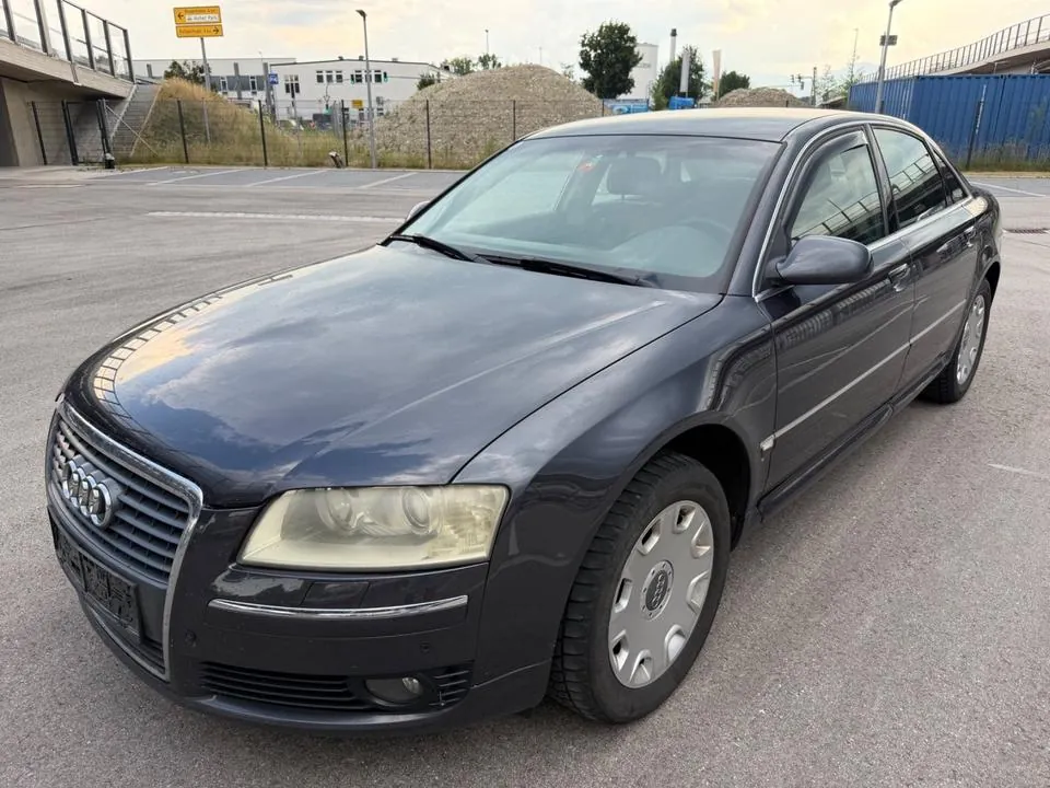 Audi A8