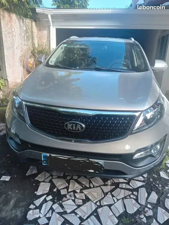 Kia Sportage 2015 photo 2