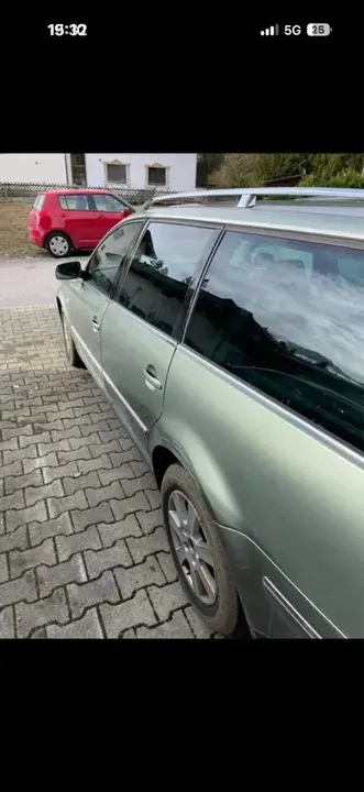 Volkswagen Passat 2003 photo 2
