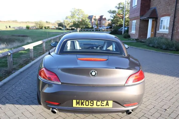 BMW Z4 2009 photo 4