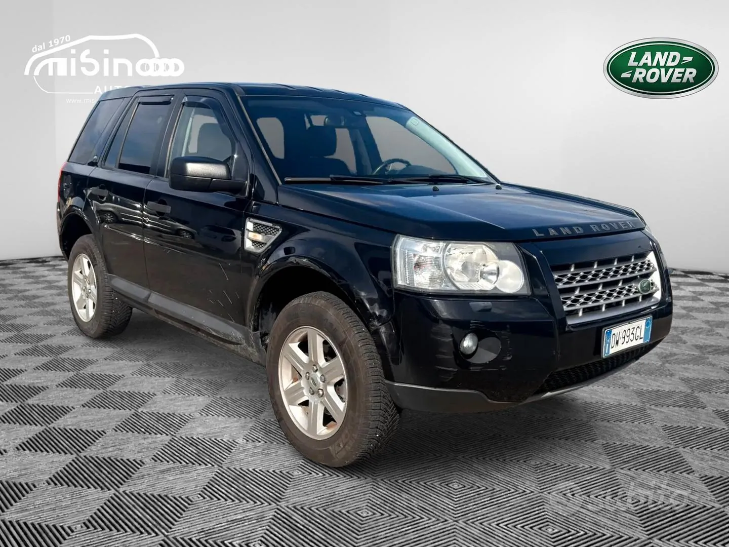Land Rover Freelander 2009 photo 3