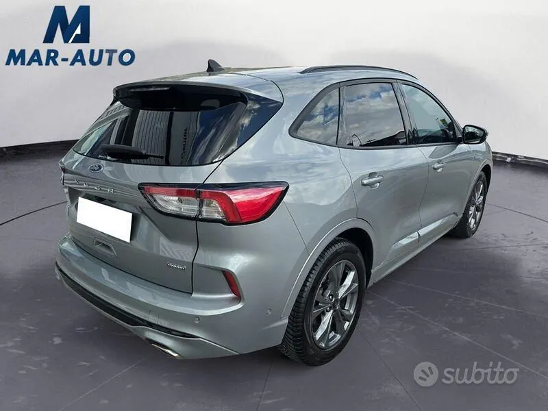 Ford Kuga 2023 photo 3