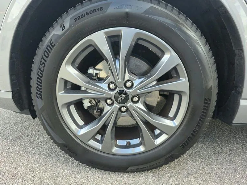 Ford Kuga 2023 photo 5