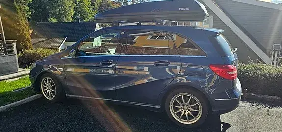 Mercedes-Benz B 180 D 2012 photo 5