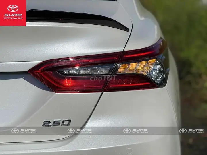 Toyota Camry 2023 photo 4