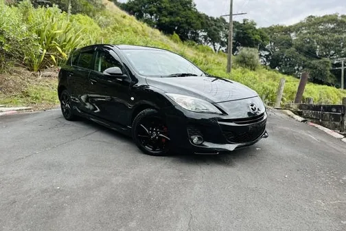 Mazda Axela