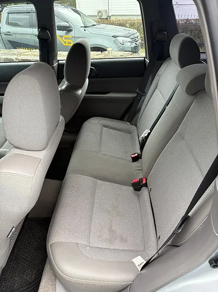 Subaru Forester 2004 photo 5