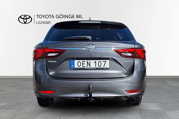Toyota Avensis 2016 photo 4
