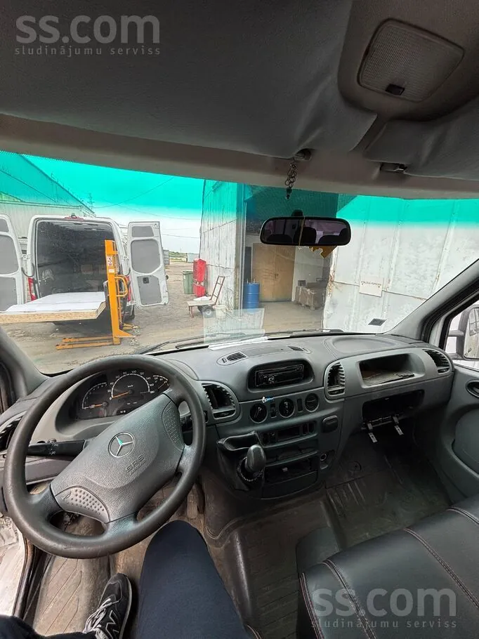 Mercedes-Benz Sprinter 2000 photo 5