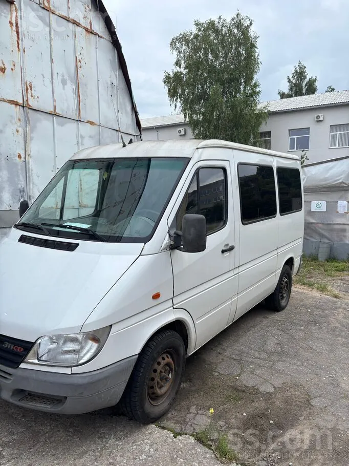 Mercedes-Benz Sprinter 2000 photo 3