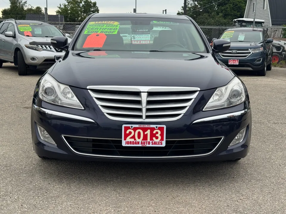 Hyundai Genesis 2013 photo 2