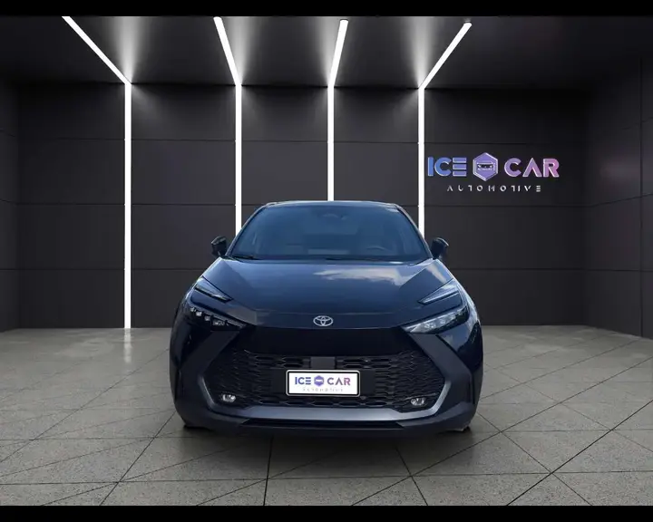 Toyota C-Hr 2026 photo 2