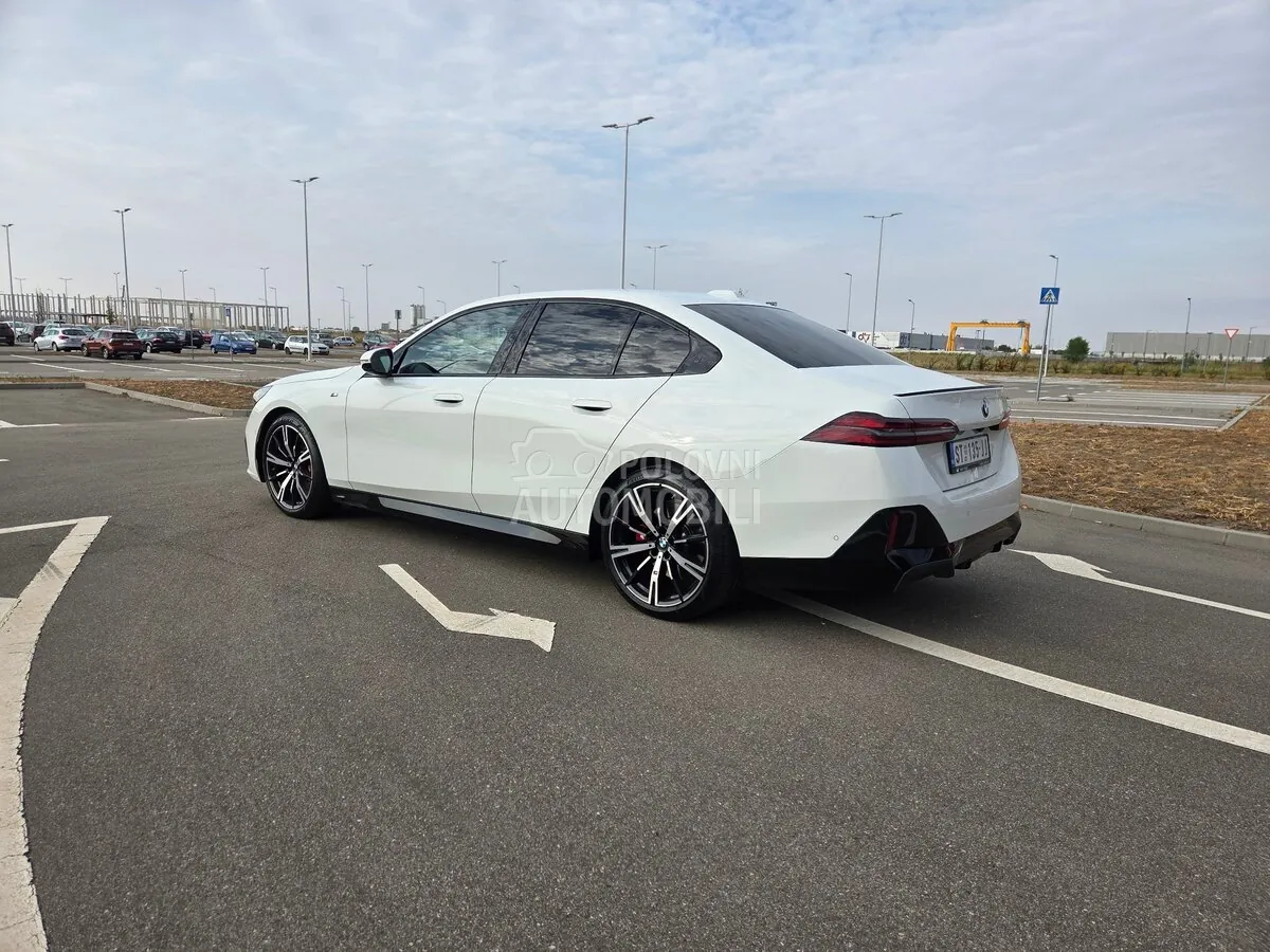 BMW 520 2023 photo 5