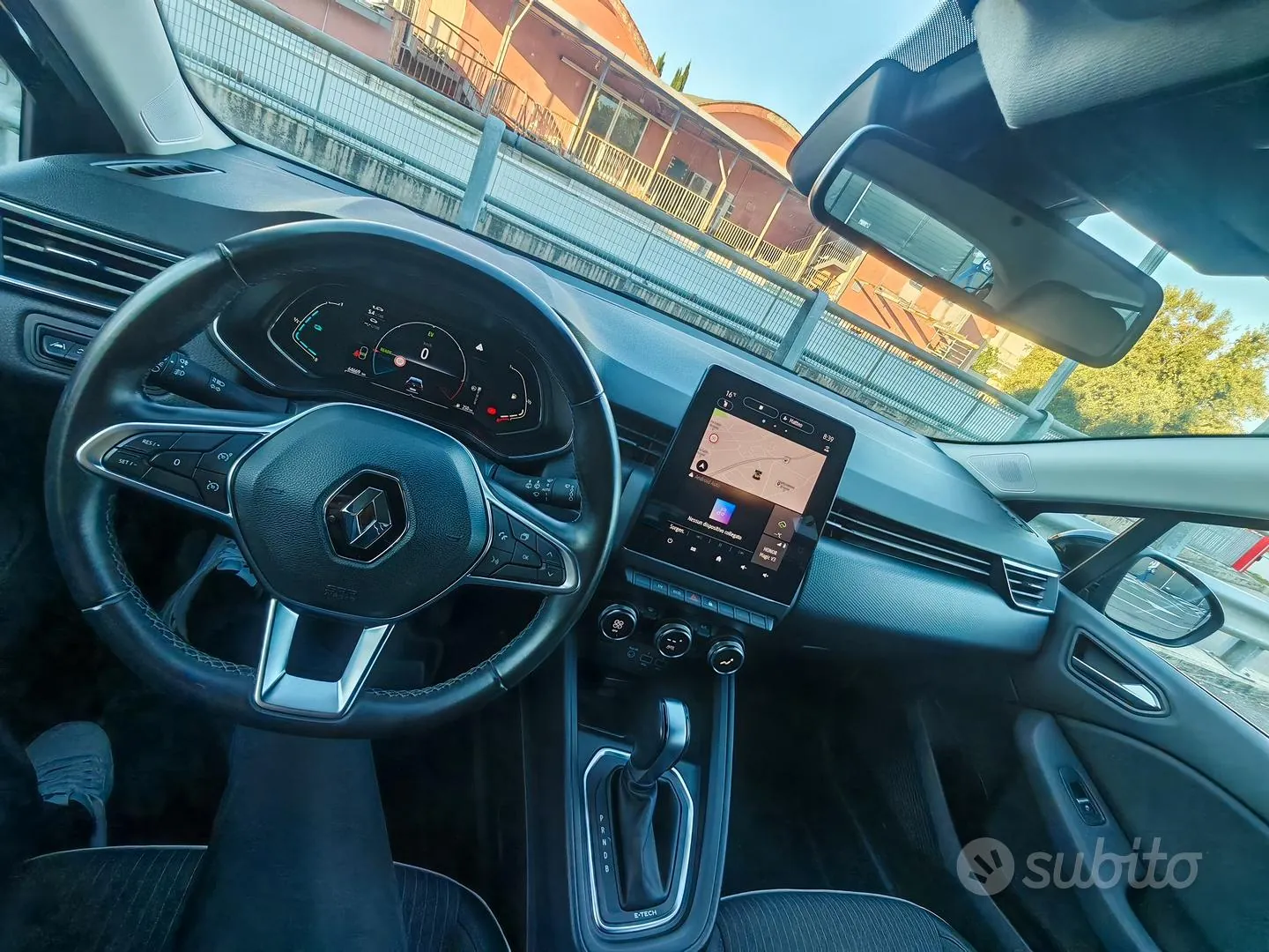 Renault Clio 2022 photo 5