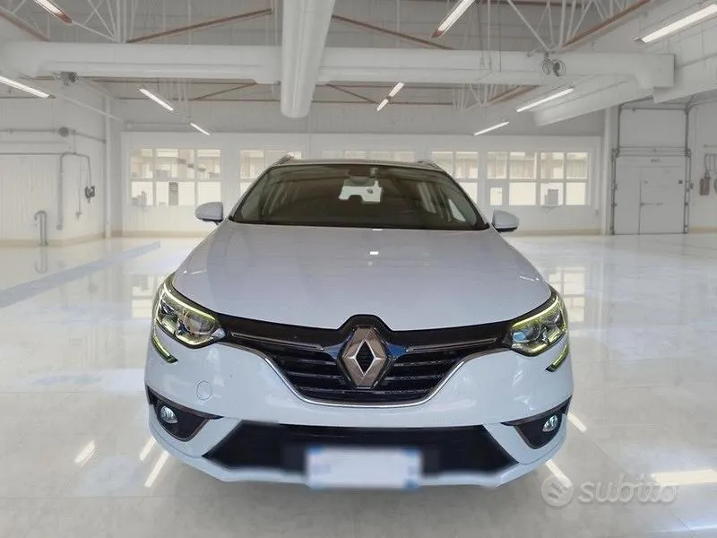 Renault Megane 2020 photo 2