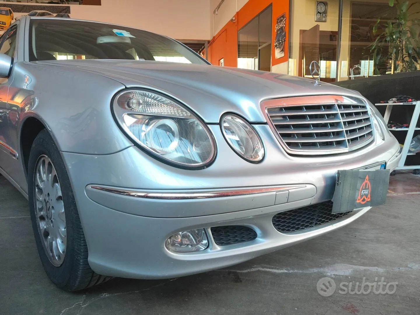 Mercedes-Benz E 270 Elegance 2003 photo 4