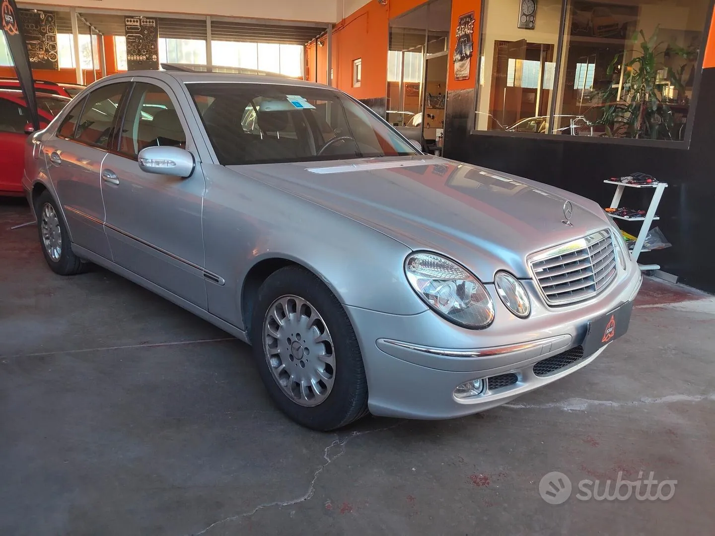 Mercedes-Benz E 270 Elegance 2003 photo 2