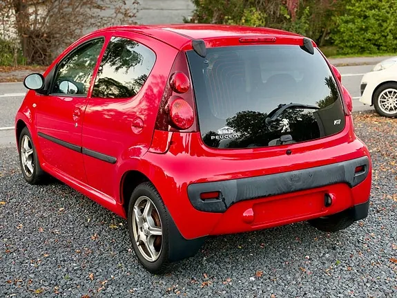 Peugeot 107 2012 photo 4