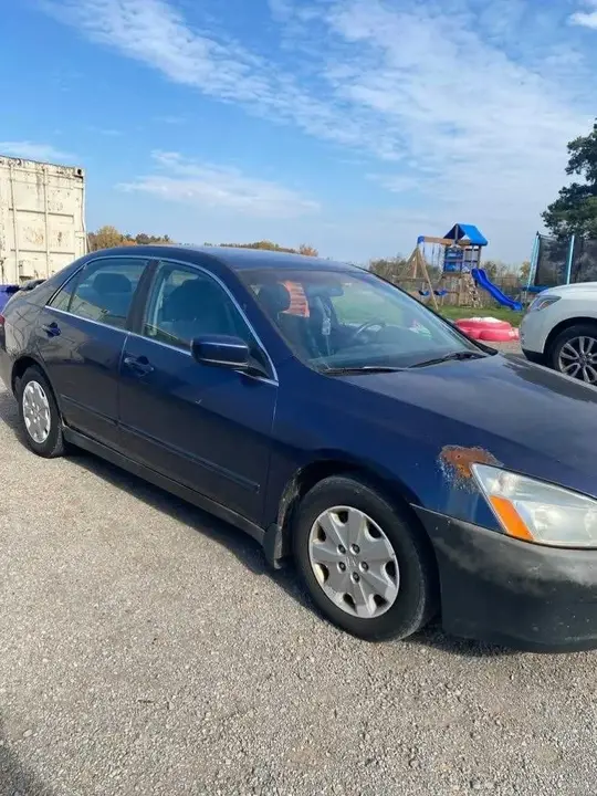Honda Accord 2003 photo 4