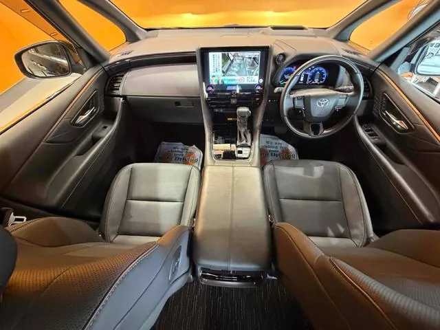 Toyota Alphard 2024 photo 2