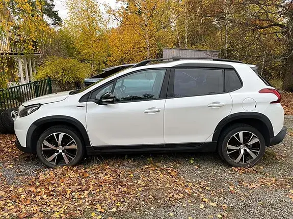 Peugeot 2008 2017 photo 2