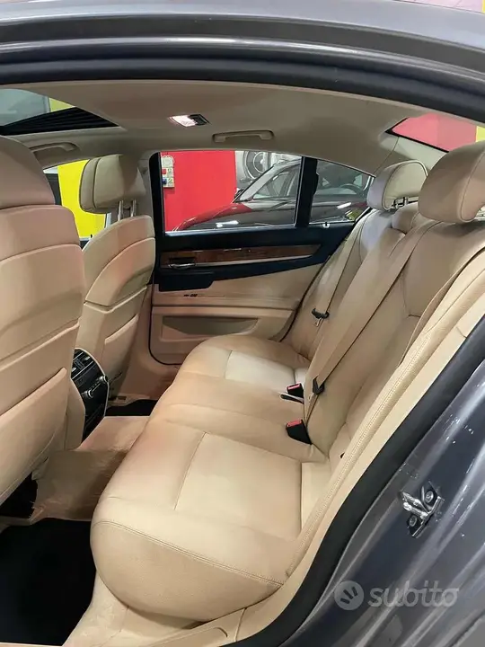 BMW 750I 2009 photo 3