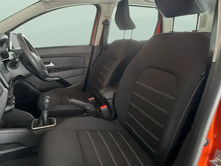Dacia Duster 2023 photo 4