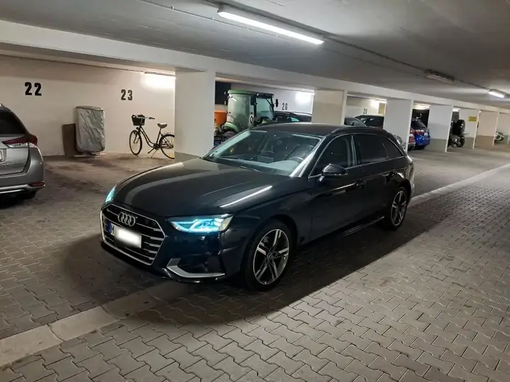 Audi A4 Avant