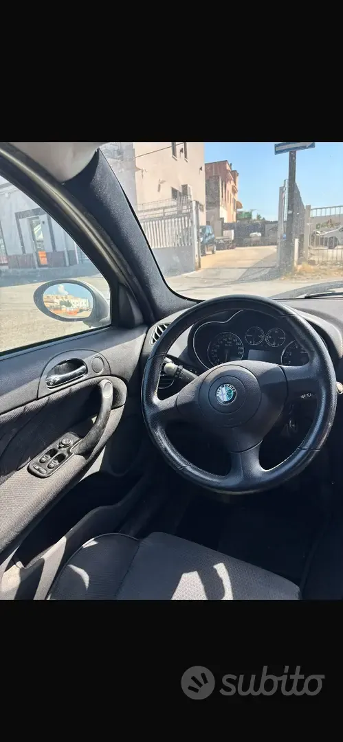 Alfa Romeo 147 2007 photo 4