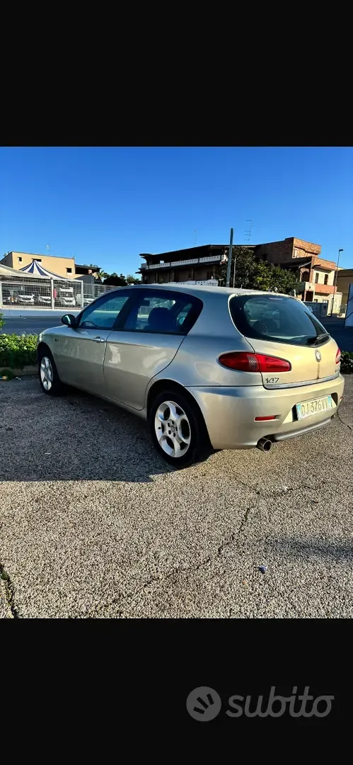 Alfa Romeo 147 2007 photo 2