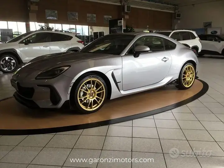 Subaru Brz 2023 photo 2