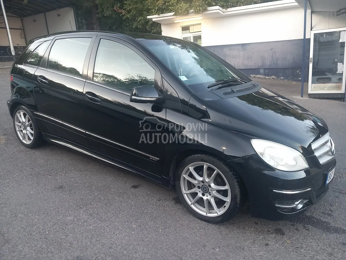Mercedes-Benz B 170 2008 photo 4