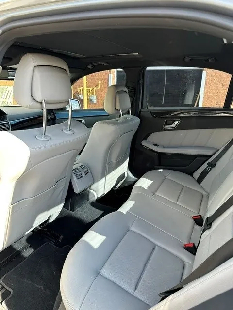 Mercedes-Benz E350 2011 photo 4