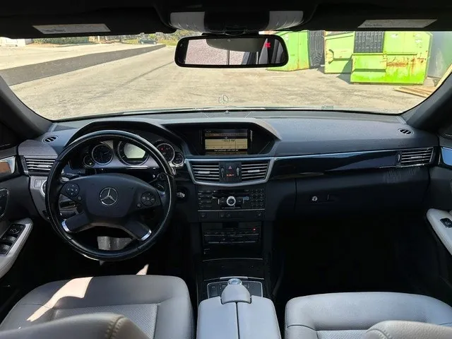 Mercedes-Benz E350 2011 photo 3