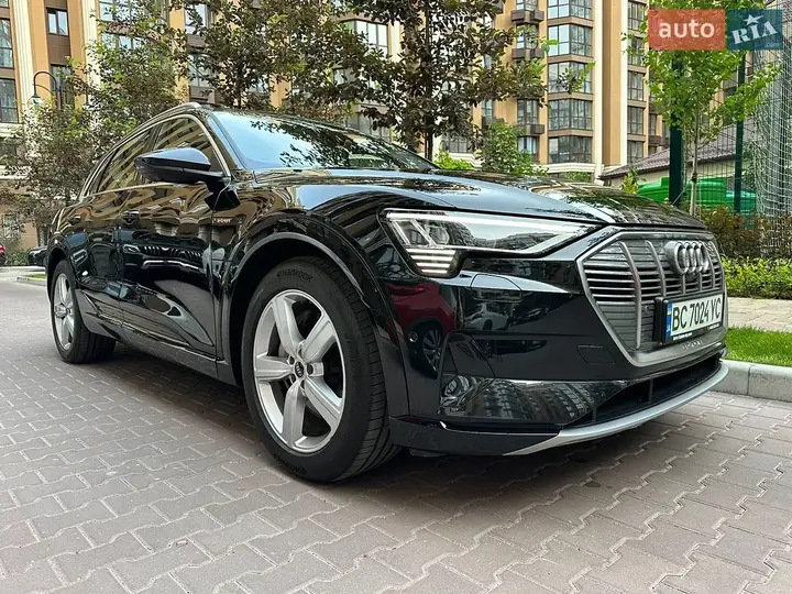 Audi E-Tron