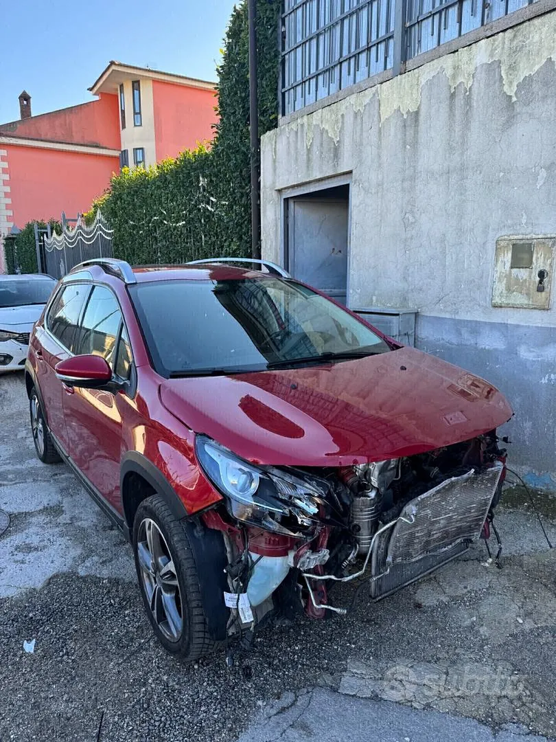 Peugeot 2008 2018 photo 5