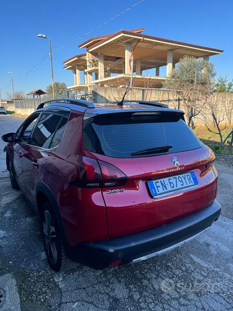 Peugeot 2008 2018 photo 2