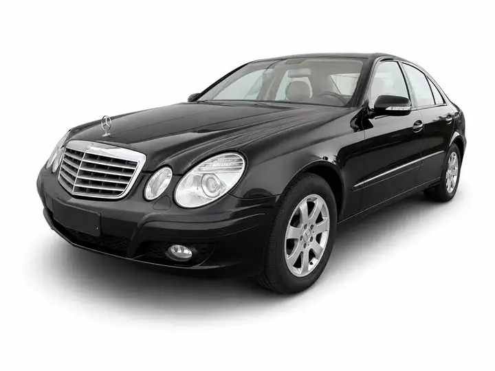 Mercedes-Benz E 320