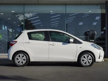 Toyota Yaris 2018 photo 4
