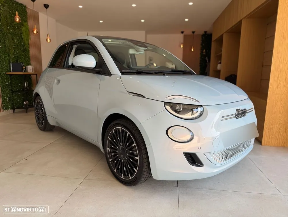 Fiat 500E