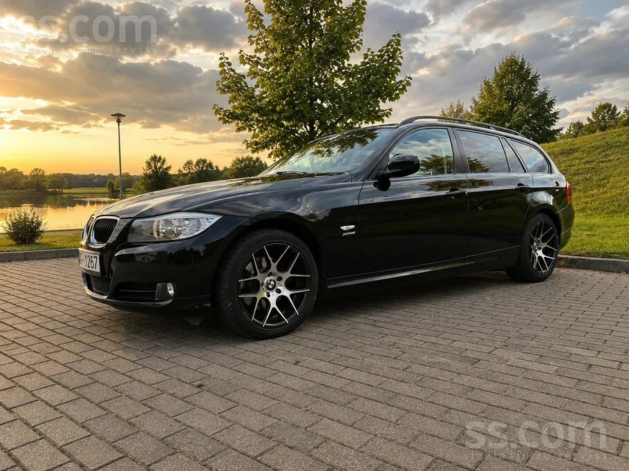 BMW 320