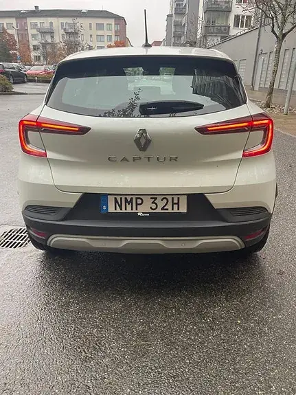 Renault Captur 2024 photo 2